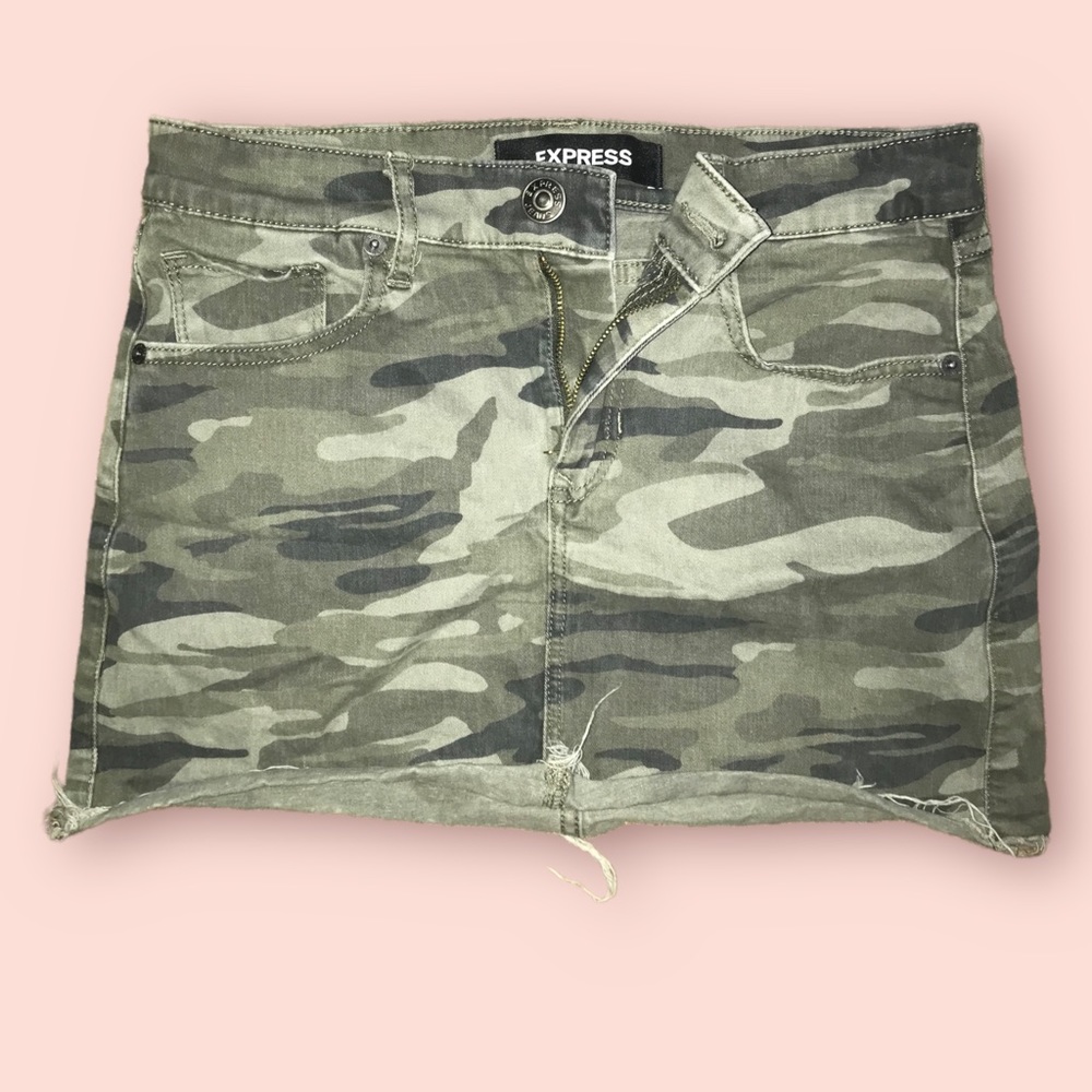 Express Mini Skirt